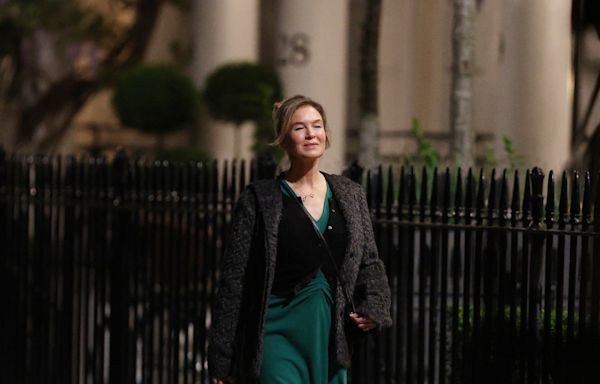 'Bridget Jones' Is Back! First Look at Renée Zellweger Filming 4th Movie