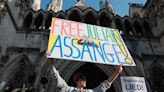 El Tribunal Superior de Londres autoriza a Assange a recurrir su extradición a EEUU