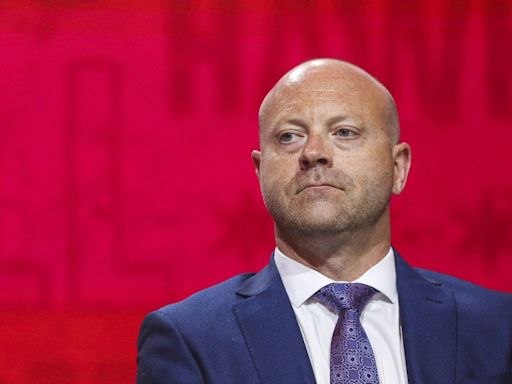 "Terrible business decision": social media reacts as Edmonton Oilers name Stan Bowman as GM and VP of hockey operations