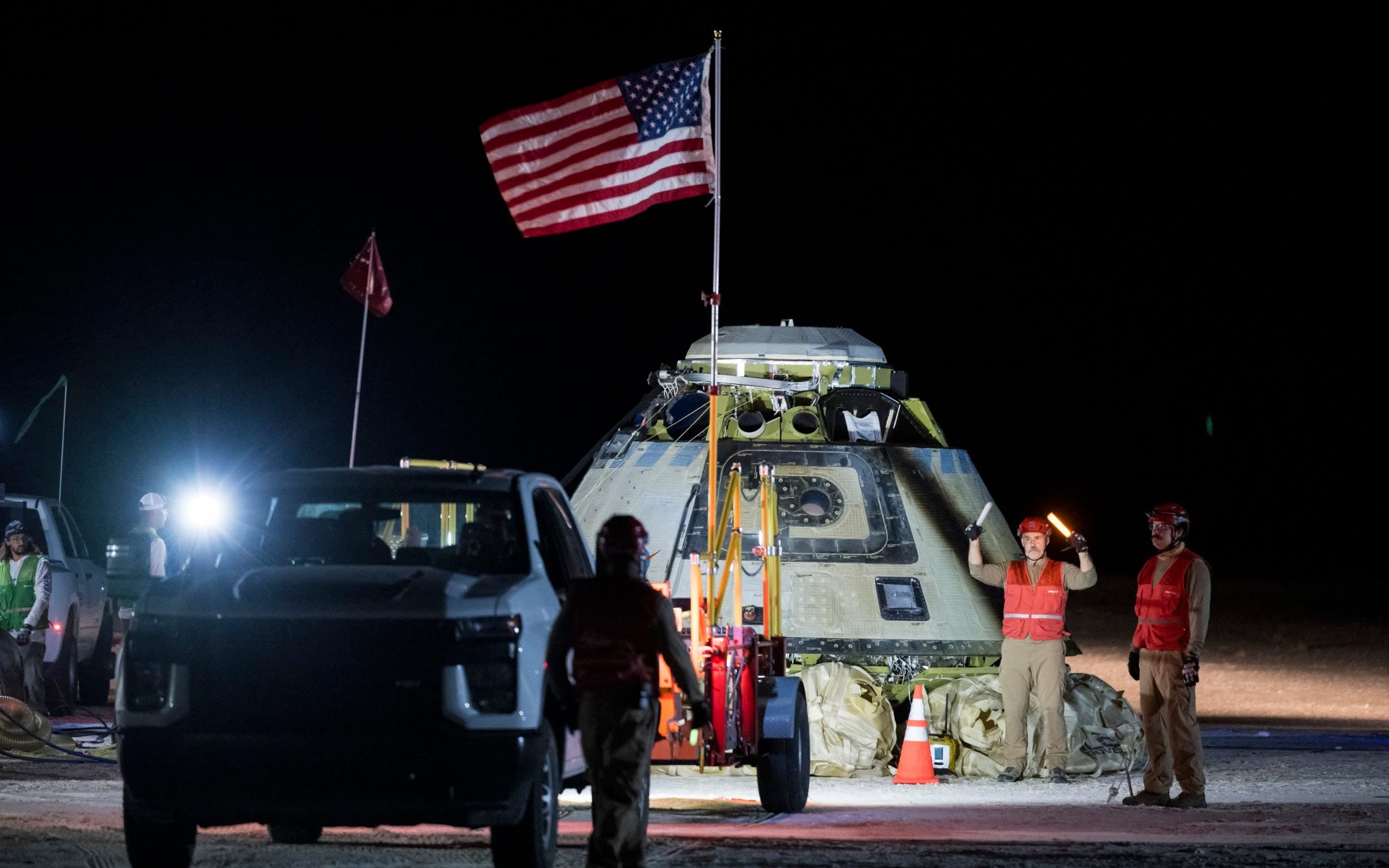 Boeing Starliner returns to earth... without its astronauts