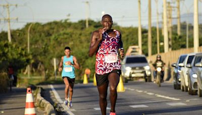 Queniano ou brasileiro? Vencedor Meia Maratona de Vila Velha bate recorde da prova