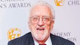 John Barrowman and Doctor Who cast remember ‘national treasure’ Bernard Cribbins