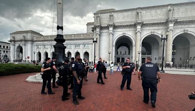 Tuberville blasts pro-Palestinian protestors for taking down US flag near Capitol