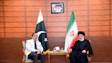 Top leaders of Pakistan, Iran inaugurate border market in their first meeting in 10 years