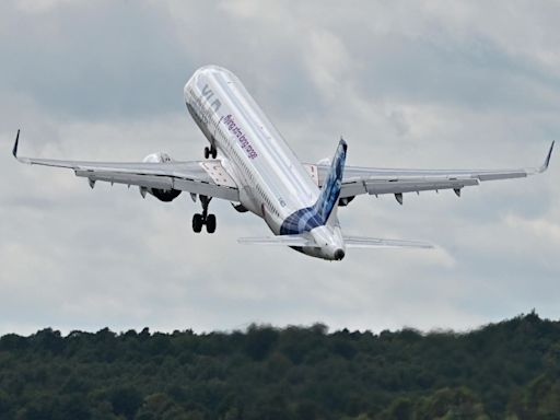 Airbus Sells 69 Planes At Farnborough But Boeing Still Leads With 118