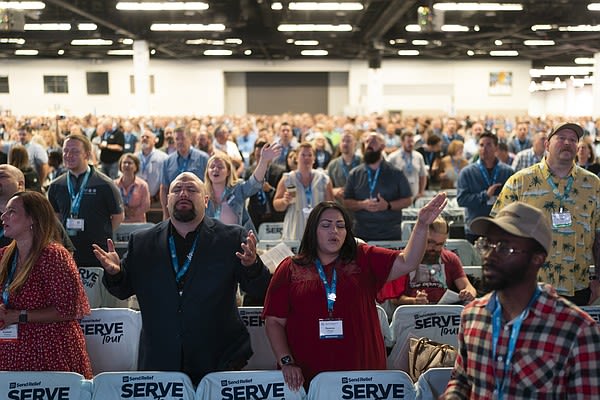 ‘Narrow road’ or ‘Great Commission superhighway?’ Southern Baptist patriarchs say looming vote on women pastors puts religious identity at stake | Chattanooga Times Free Press