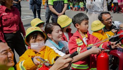 竹市府辦幼兒園消防體驗 寓教於樂教導習得防災技能