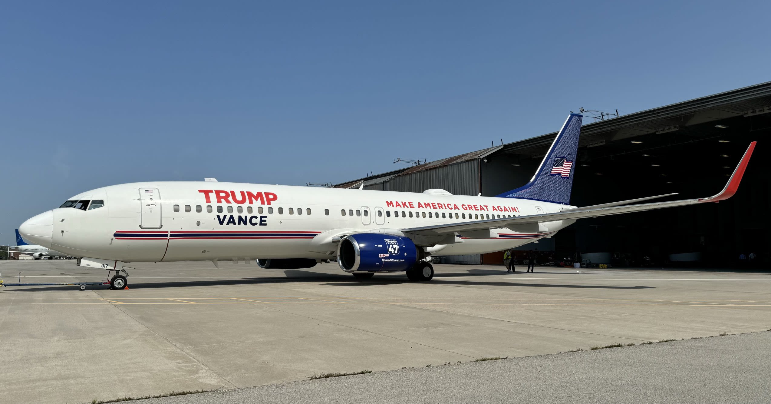 How Trump-Vance campaign's new Boeing 737 differs from Trump Force One