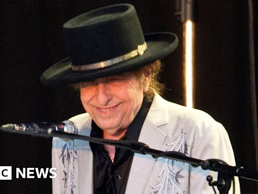 Bob Dylan to perform in Wolverhampton on UK tour