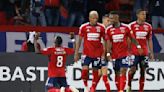 Medellín golea en casa, termina líder y avanza a los octavos de final de Copa Sudamericana