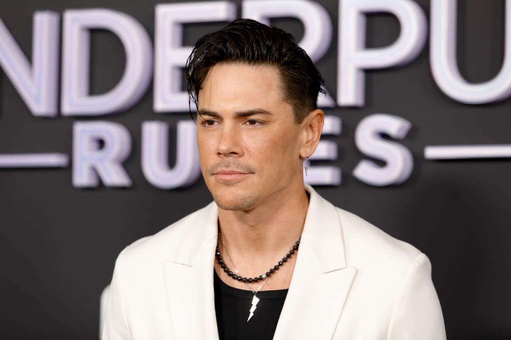 Tom Sandoval and New Girlfriend Victoria Lee Robinson Unfollow Each Other on Instagram