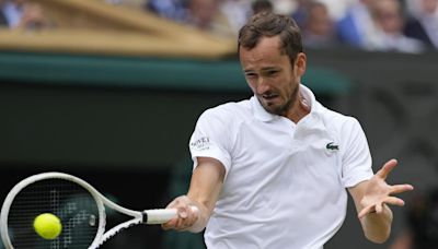 Wimbledon 2024, Live Score: Medvedev breaks Alcaraz to take 3-1 lead in first set of semifinal