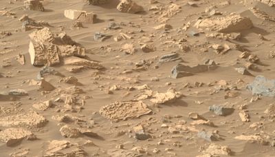 Fancy a space snack? NASA takes pictures of "popcorn" on Mars