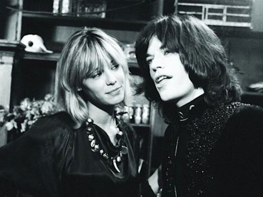 Anita Pallenberg: la groupie que vivió los años más salvajes de los Rolling Stones, vio el infierno y renació