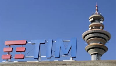 Tim recupera 249 milioni. Segnale Vivendi sulla rete