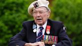 Veterans enjoy D-Day party at military care home