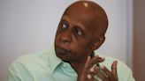 El opositor cubano Guillermo Fariñas regresa a su casa tras arresto temporal