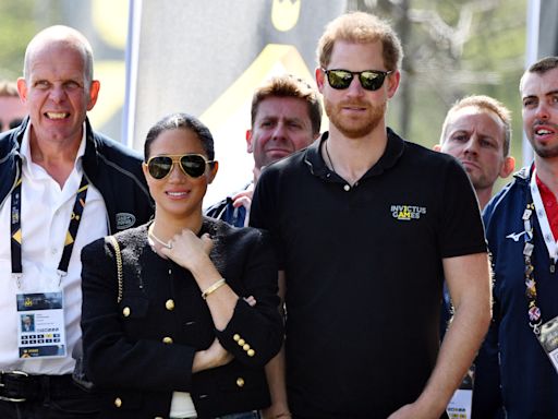 Prince Harry : ces très bons amis avec lesquels il a coupé les ponts pour une bonne raison