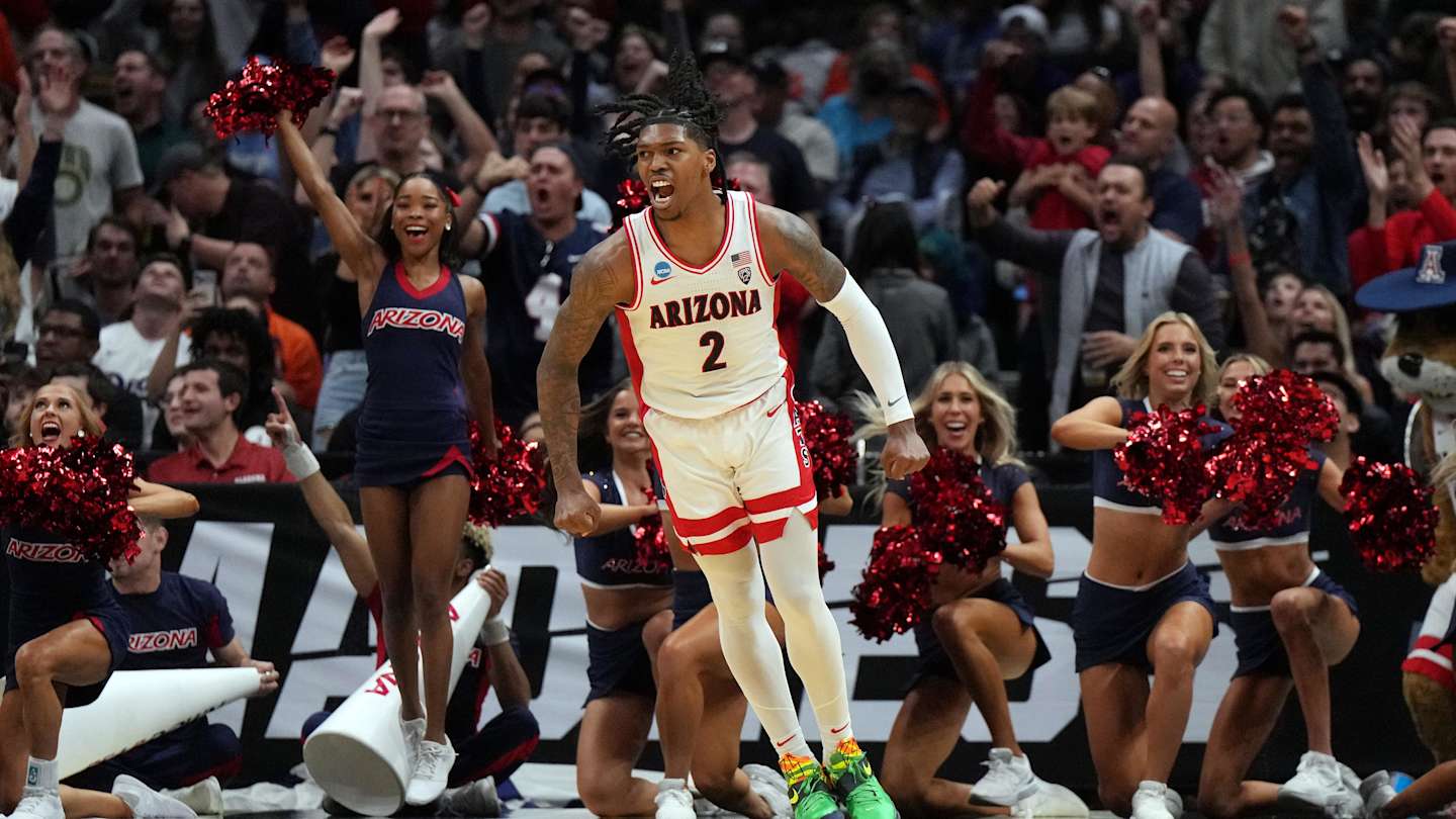 Arizona Basketball Questioned About Lack of Success in March Madness