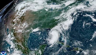 Hurricane Debby – live: Florida hunkers down as strengthened Category 1 storm very near landfall in Big Bend