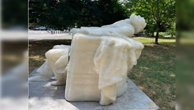 Melting Abraham Lincoln: Heatwave turns DC statue into viral sensation