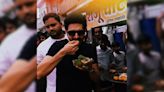 Just Kartik Aaryan Feasting On Chaat In The Streets Of Orchha