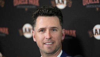 Giants promote Buster Posey to president of baseball operations, replacing Farhan Zaidi