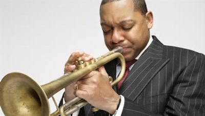 Jazz trumpeter Wynton Marsalis pays tribute to Duke Ellington in Chicago