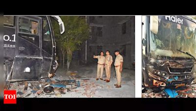 Bus crashes into food carts, condo wall in Noida; 1 dead | Noida News - Times of India