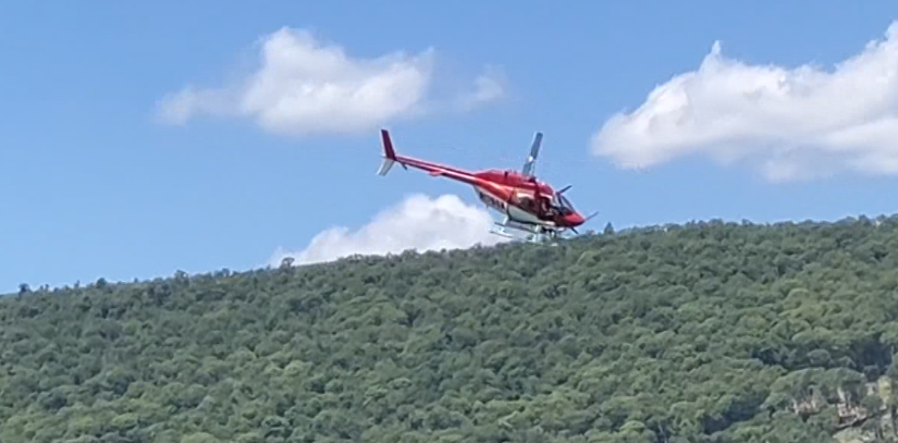 Helicopter hits powerline and crashes in Schuylkill County