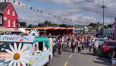 Welcome to Sneem as the Kerry town prepares for family festival