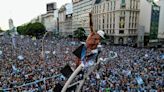 In soccer-crazed Argentina, 'Muchachos' carries the dreams of a country