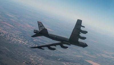 B-52 bomber crew picks up award for pulling their plane out of life-threatening 'catastrophic' failures at 1,200 feet