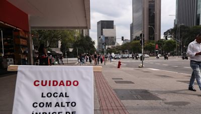 Roubos caem, mas Brasil tem 2 celulares levados por ladrões a cada minuto