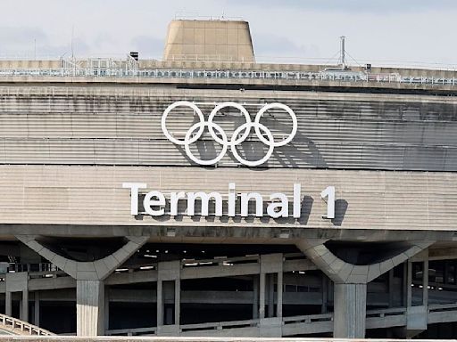 French airport workers call for strike the week before Paris Olympics