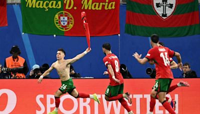 Bruno Fernandes praises ‘big value’ Portugal duo Ronaldo and Pepe after late win over Czechia