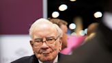 Warren Buffett on investing: 'Be a no-emotion person' in matters of business