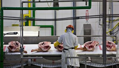 Pork Producer Smithfield Plans U.S. Stock Listing