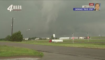 WATCH: Classic Super Cells develop throughout the metro