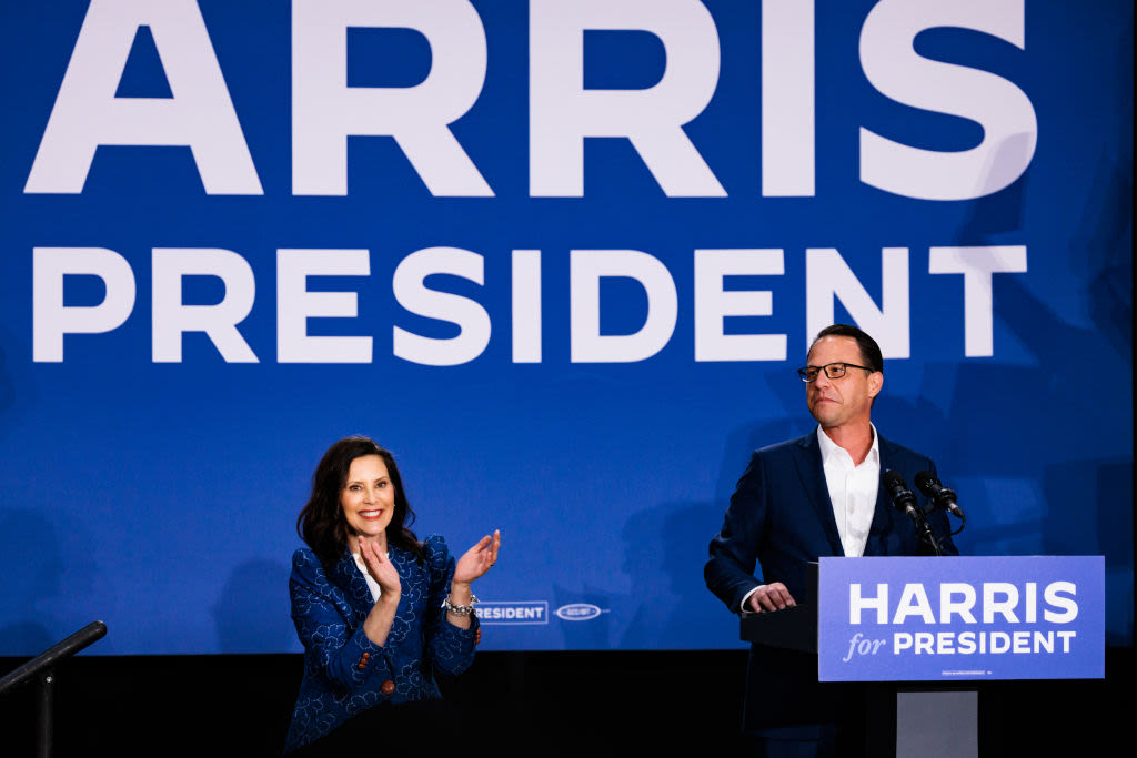 Swing state governors Shapiro and Whitmer rally Philadelphia-area voters for a Harris presidency