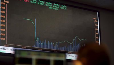 Dólar e Ibovespa hoje: o que esperar dos negócios na B3 nesta terça Por Investing.com