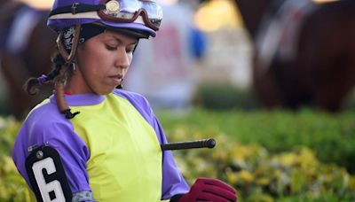 Tresañeros nativos en la séptima carrera