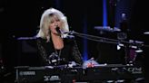 La cantante y compositora de Fleetwood Mac, Christine McVie, muere a los 79 años