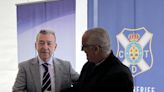 Rivero quiere un CD Tenerife luchando por el ascenso con sangre en las venas