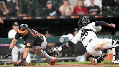 Rutschman hits tiebreaking single and Henderson homers again as Orioles beat White Sox 6-4