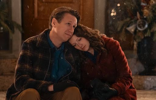 'The Best Christmas Pageant Ever' trailer: Lauren Graham, Judy Greer, and Pete Holmes star in holiday movie