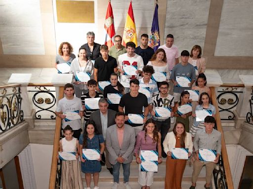 La Diputación reconoce con sus becas los méritos y esfuerzos de 32 deportistas de Palencia