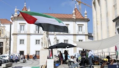 Estudantes de Coimbra acampados há quase um mês em luta pela Palestina