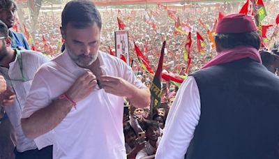 Rahul, Akhilesh exit U.P. rally as milling crowds create ruckus