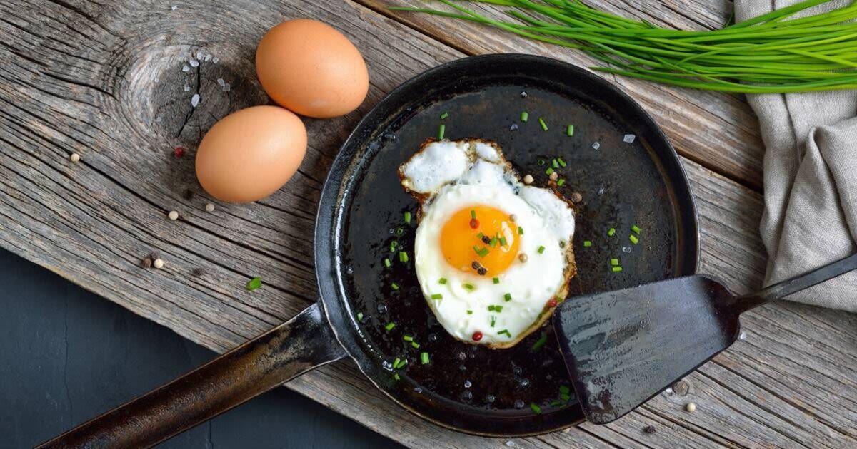 Make perfect fried eggs with one extra ingredient - not oil or butter